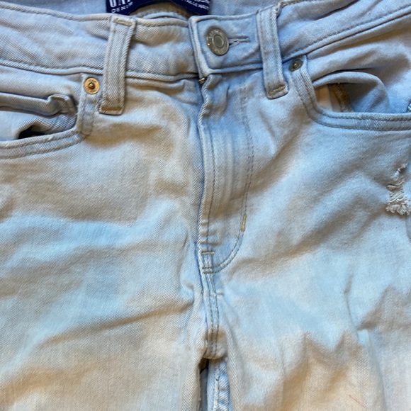 Light Blue Ripped Jeans Size 2/26 - Picture 3 of 4